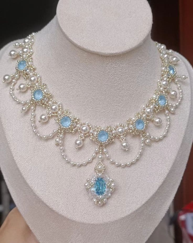 Blue Pearl Vintage Necklace